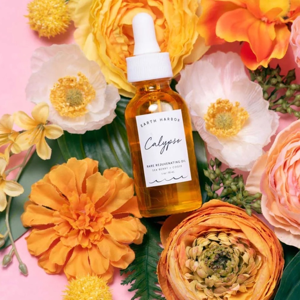 ✨EARTH HARBOR CALYPSO Vitamin C Moisture Elixir / Rejuvenating Moisture Elixer